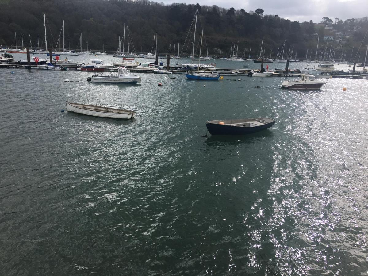 We Do Like To Be Beside The Seaside Dartmouth Exterior photo